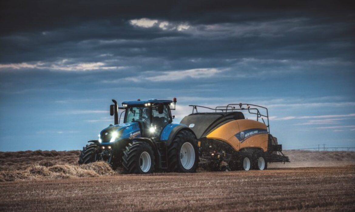 Nueva empacadora gigante de alta densidad New Holland BigBaler 1290 Plus