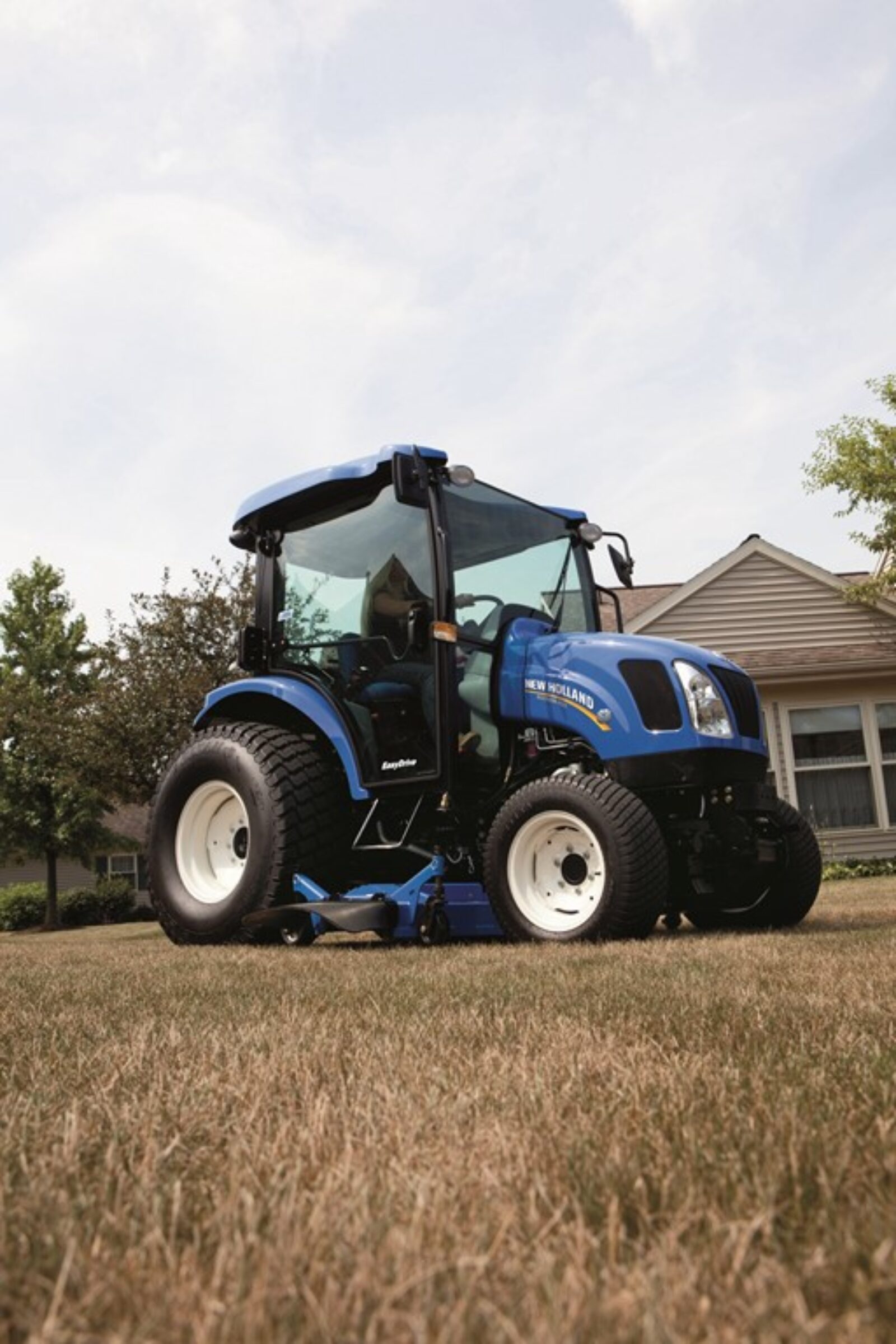 Nuevo New Holland Boomer – Video Review